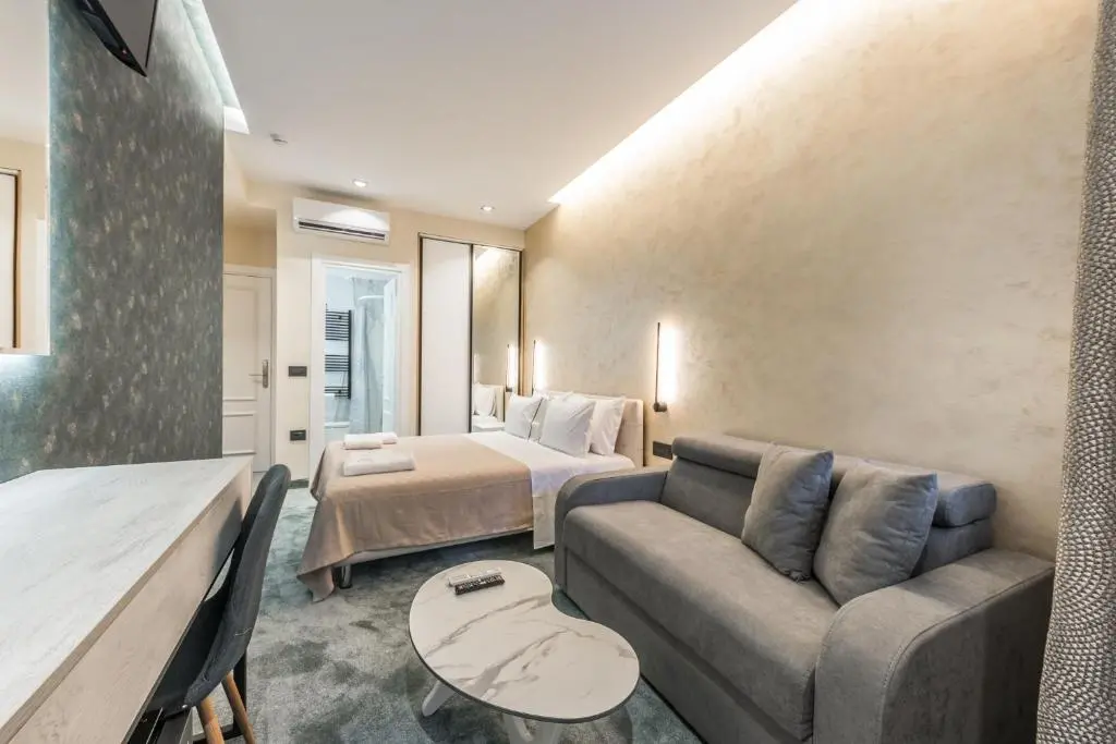 img_id_971945.webp