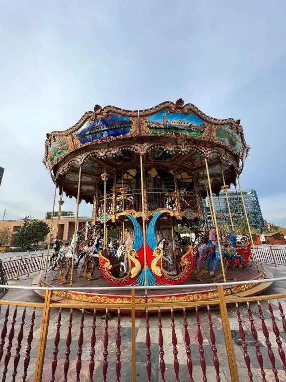 img_id_1049254.webp