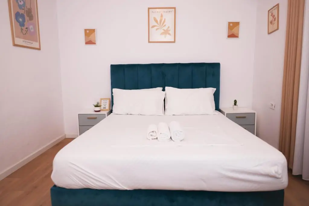 img_id_704133.webp