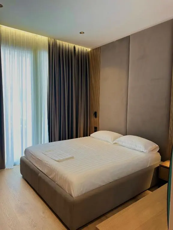 img_id_1660003.webp