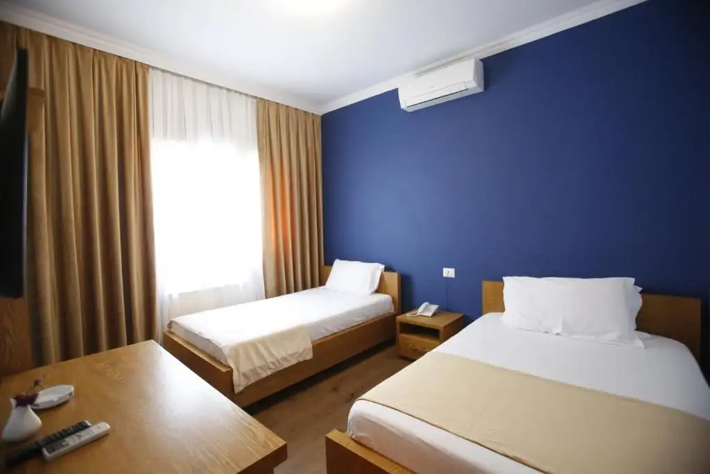 img_id_605048.webp