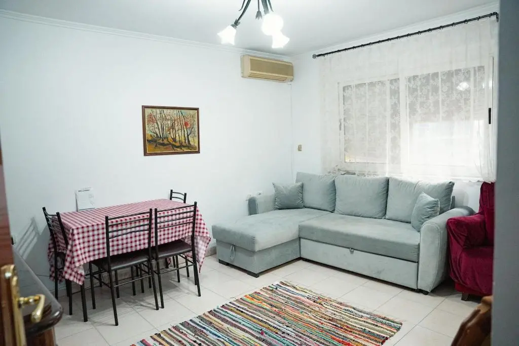 img_id_1715761.webp