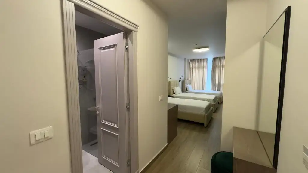 Deluxe Triple Room image 24