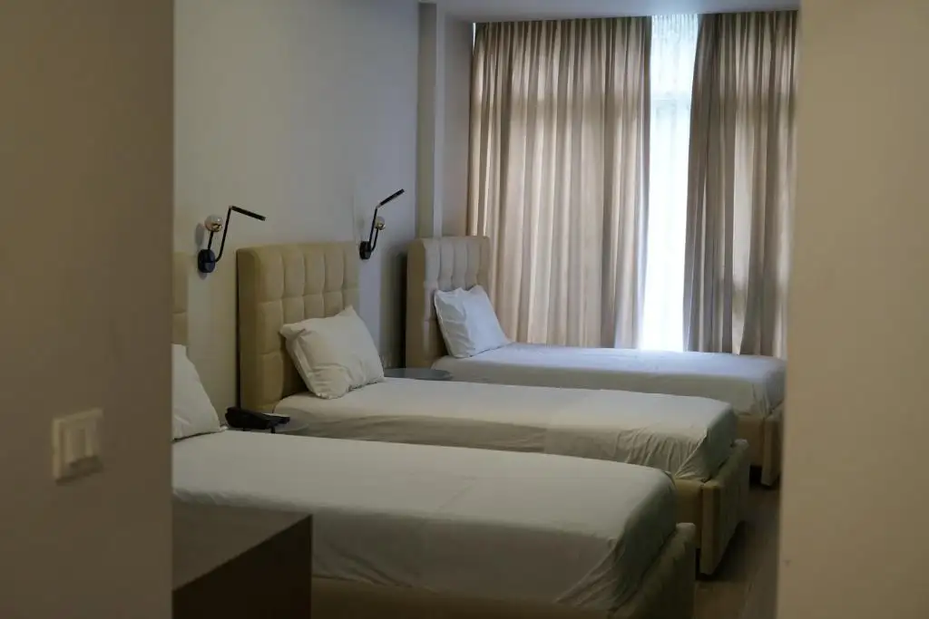 Deluxe Triple Room image 27