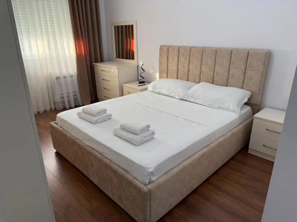 img_id_1727117.webp