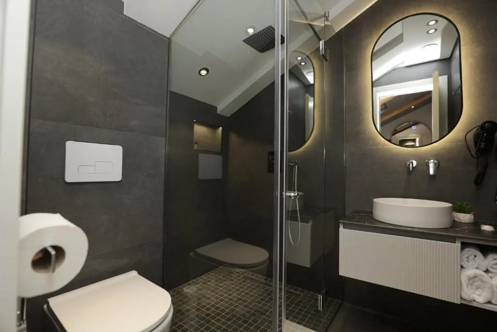 img_id_934583.webp