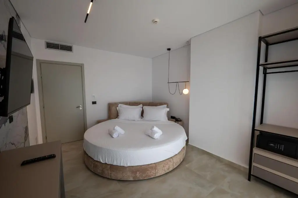 img_id_1425047.webp