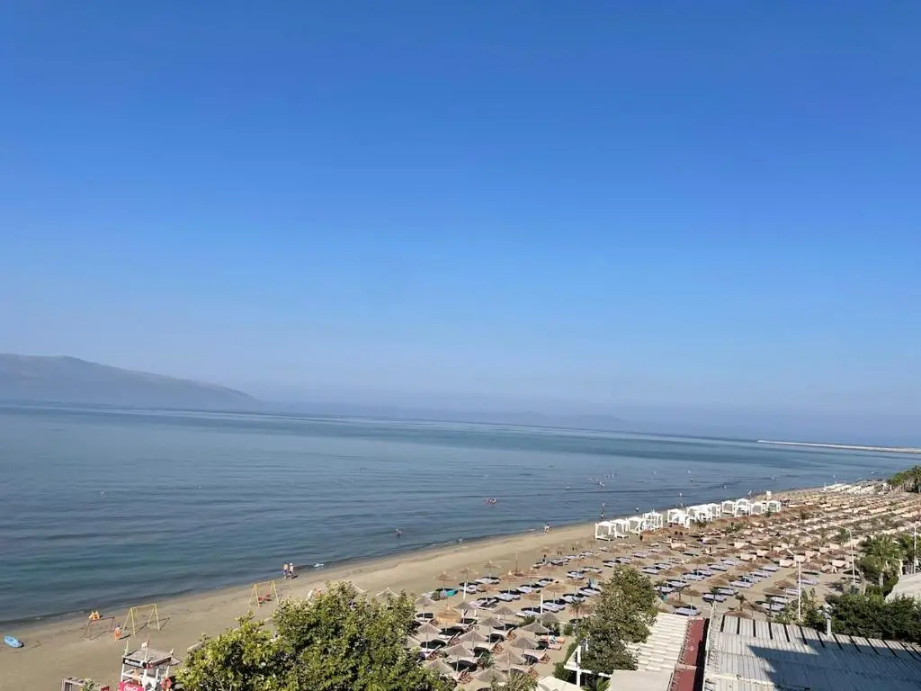 img_id_1708423.webp