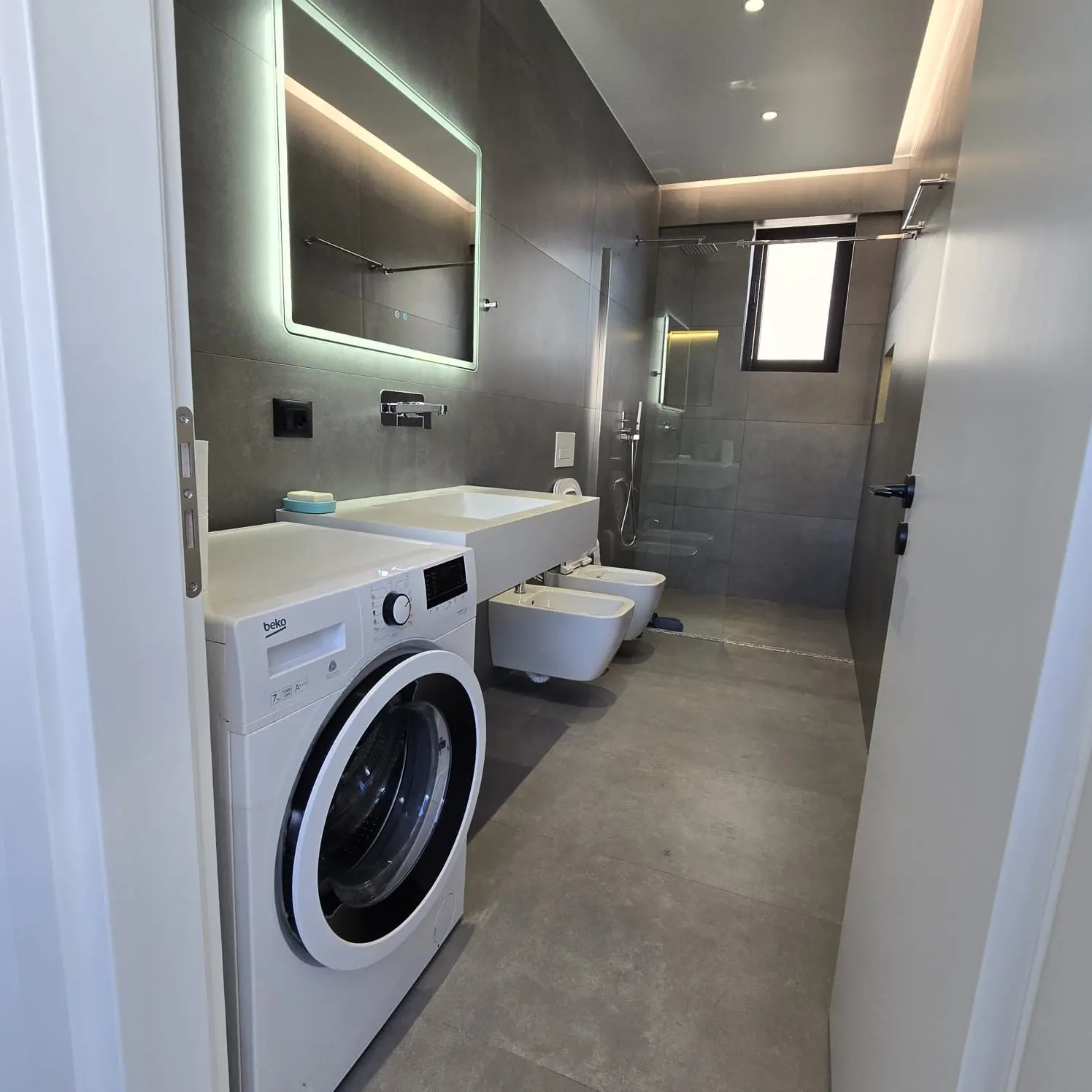 Apartment with Sea View image 12