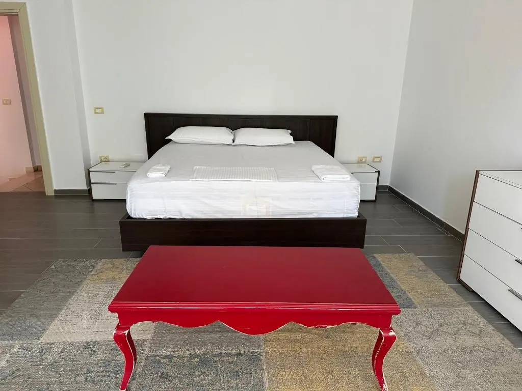 img_id_1661258.webp