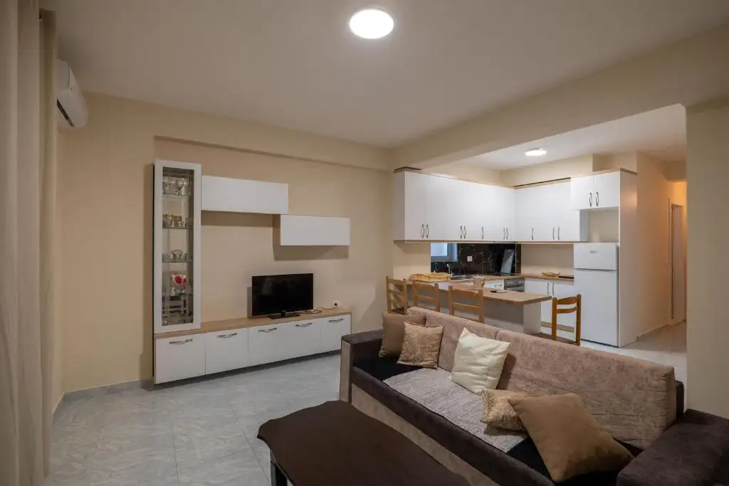 Apartment with Balcony image 7