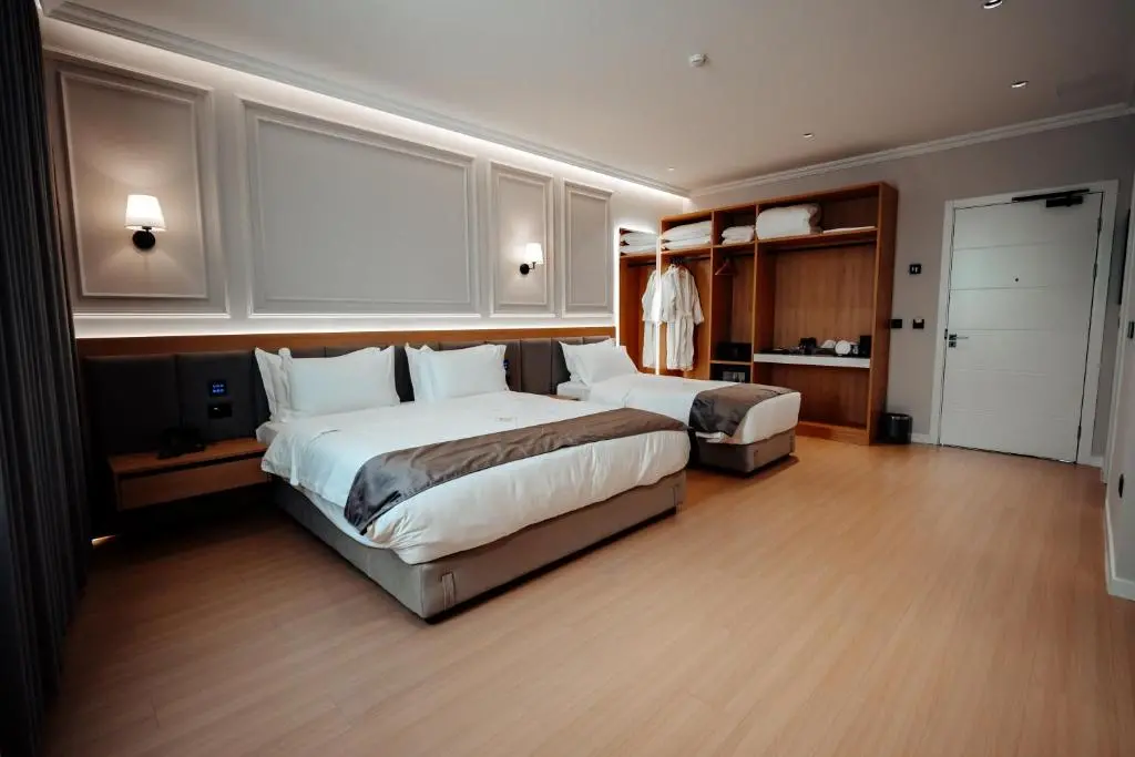 img_id_964432.webp