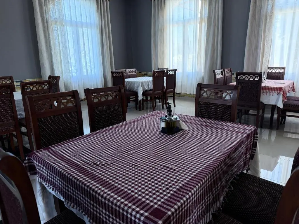 img_id_949843.webp