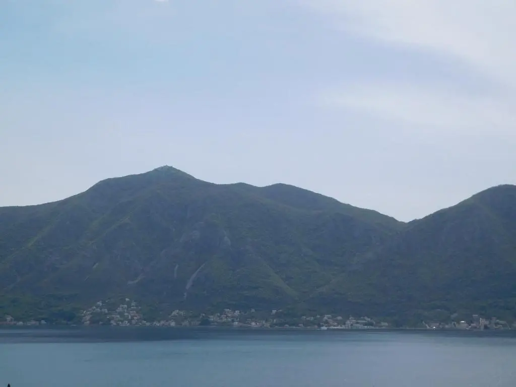 img_id_2328563.webp