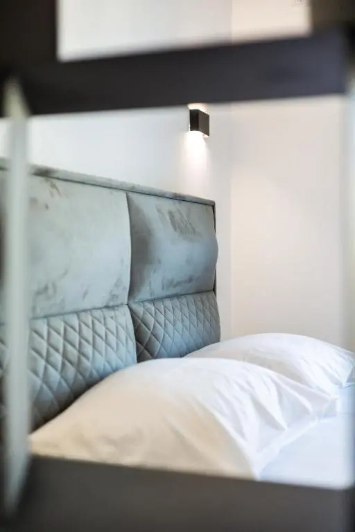 img_id_2326436.webp