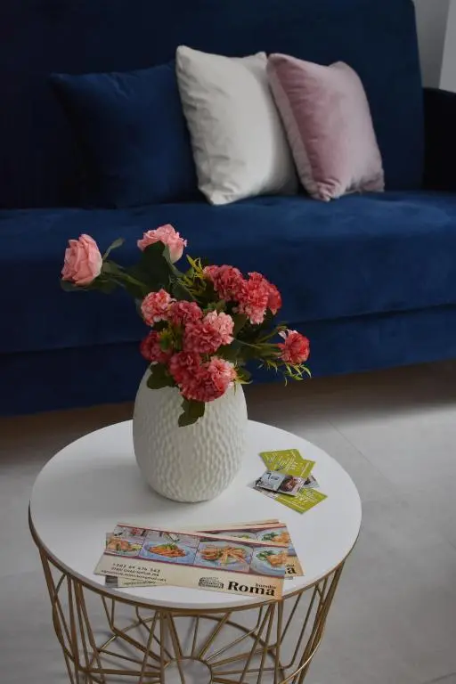 img_id_2326128.webp