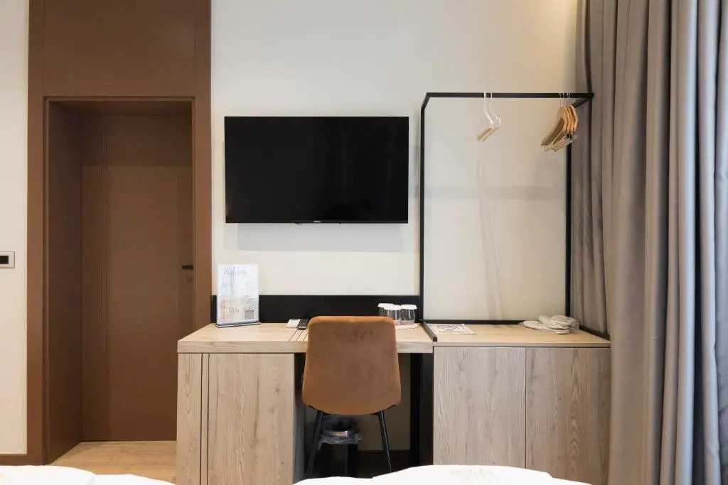 img_id_1010891.webp