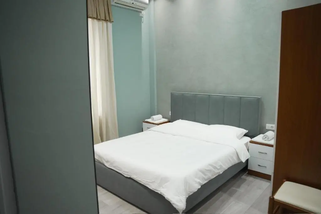 img_id_1381983.webp