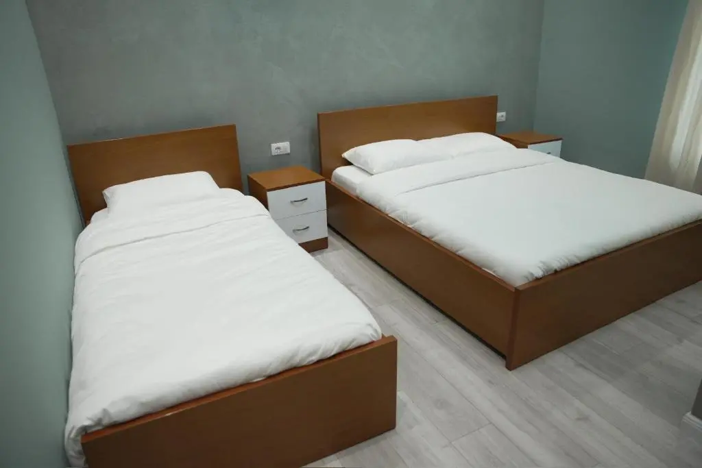 img_id_1382024.webp