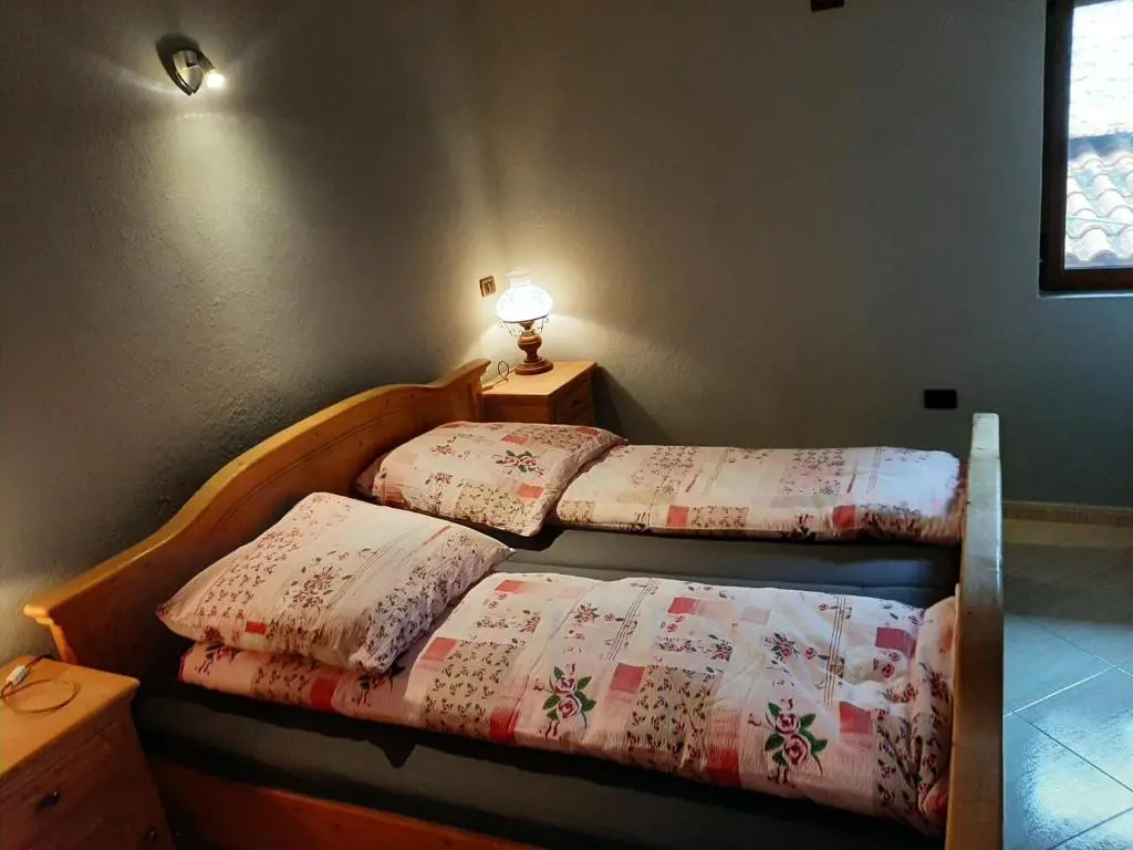 img_id_1380369.webp