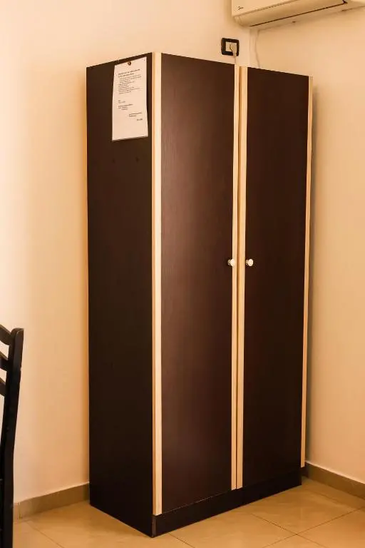 img_id_1003147.webp