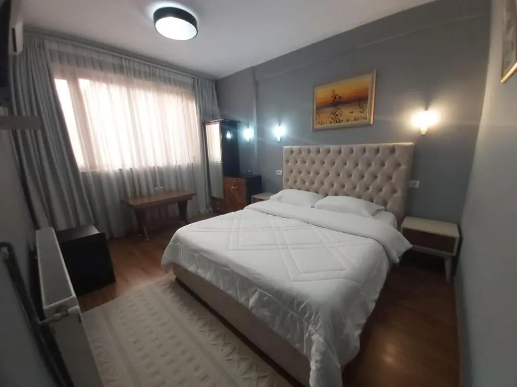 img_id_952904.webp
