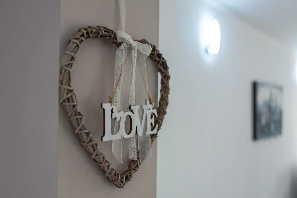 img_id_2318380.webp