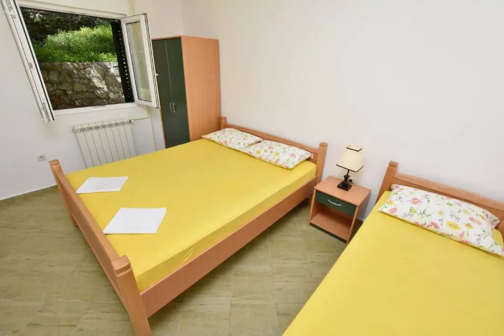 img_id_2318059.webp