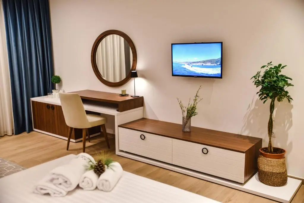 img_id_2313873.webp