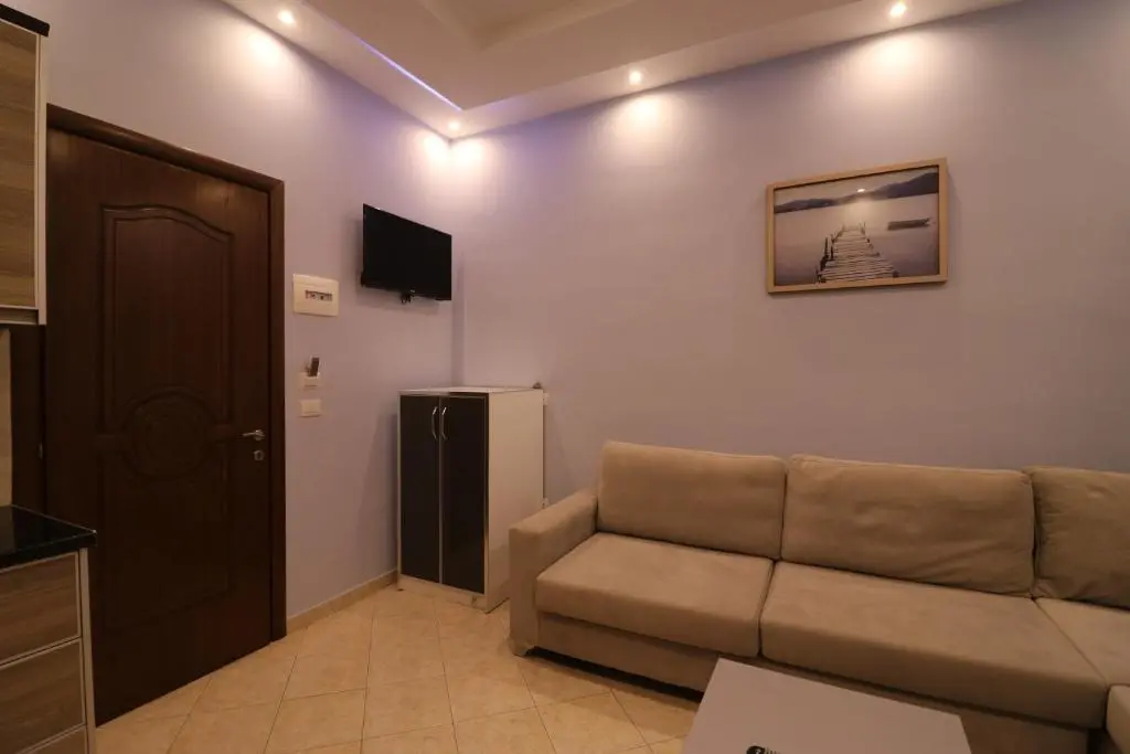 img_id_1672278.webp