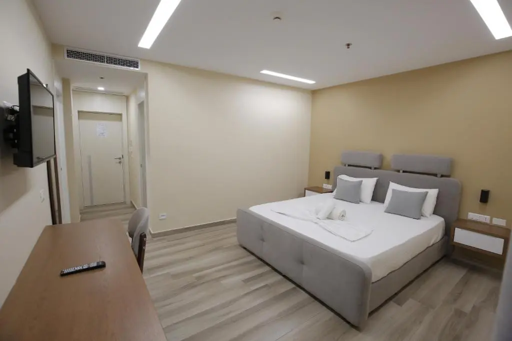 img_id_1090249.webp