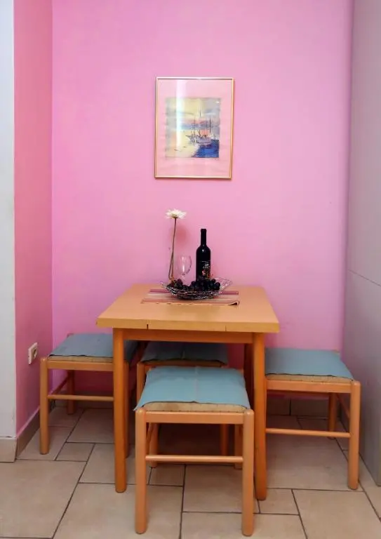 img_id_2312268.webp