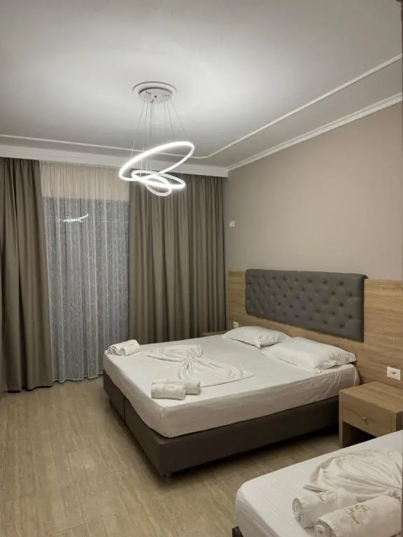 img_id_908133.webp