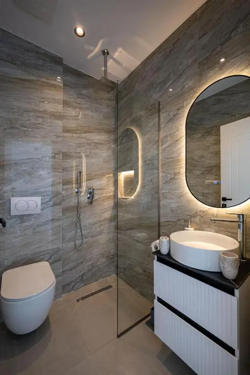 img_id_951527.webp