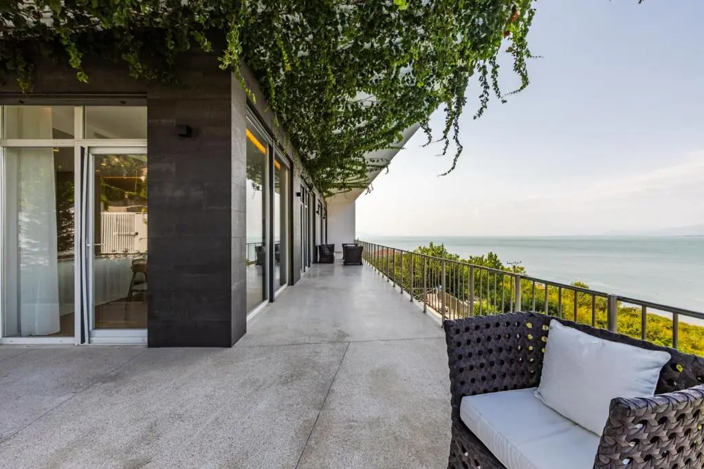 img_id_1028415.webp