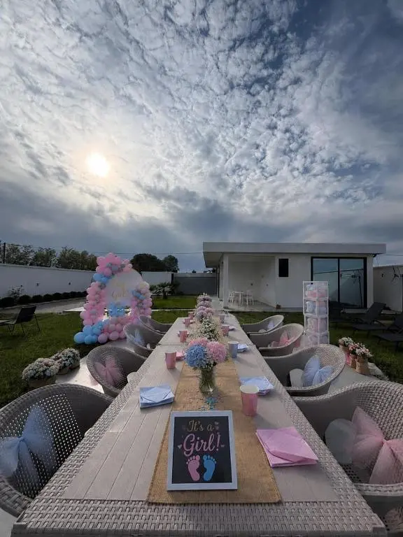 img_id_1423098.webp