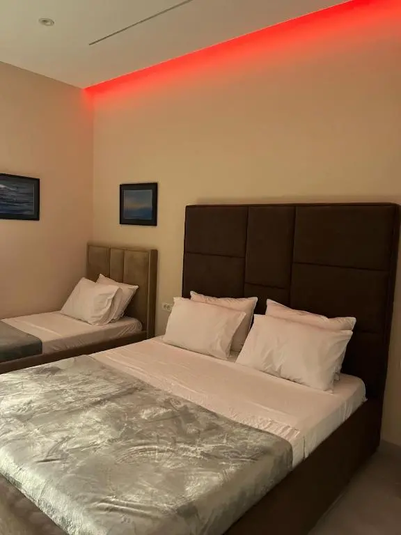 img_id_864350.webp