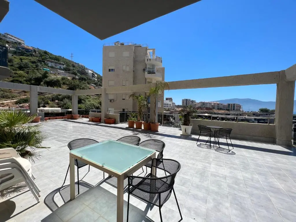 img_id_1422590.webp