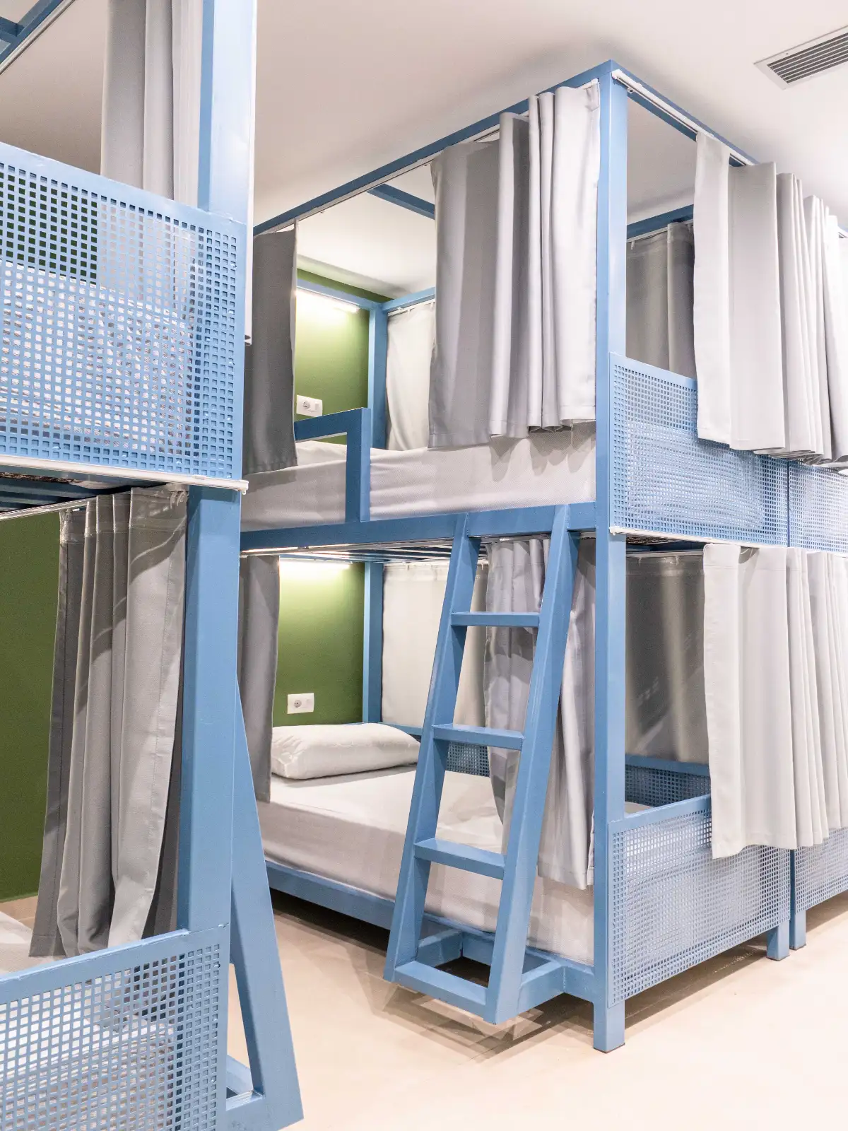 Bed in 10-Bed Mixed Dormitory Room