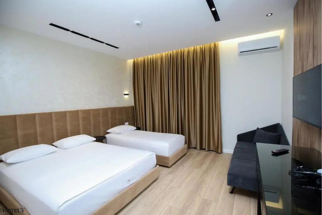 img_id_1012814.webp