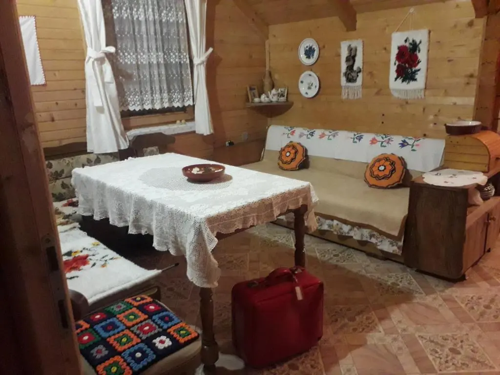 img_id_2298206.webp