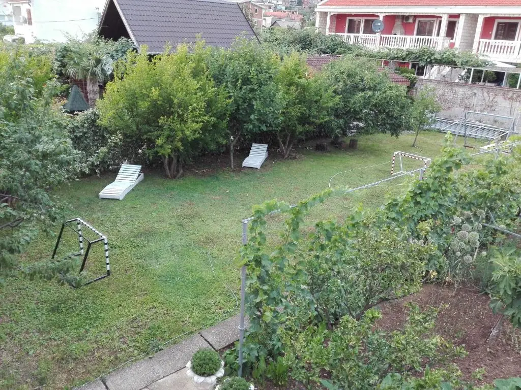 img_id_2297871.webp