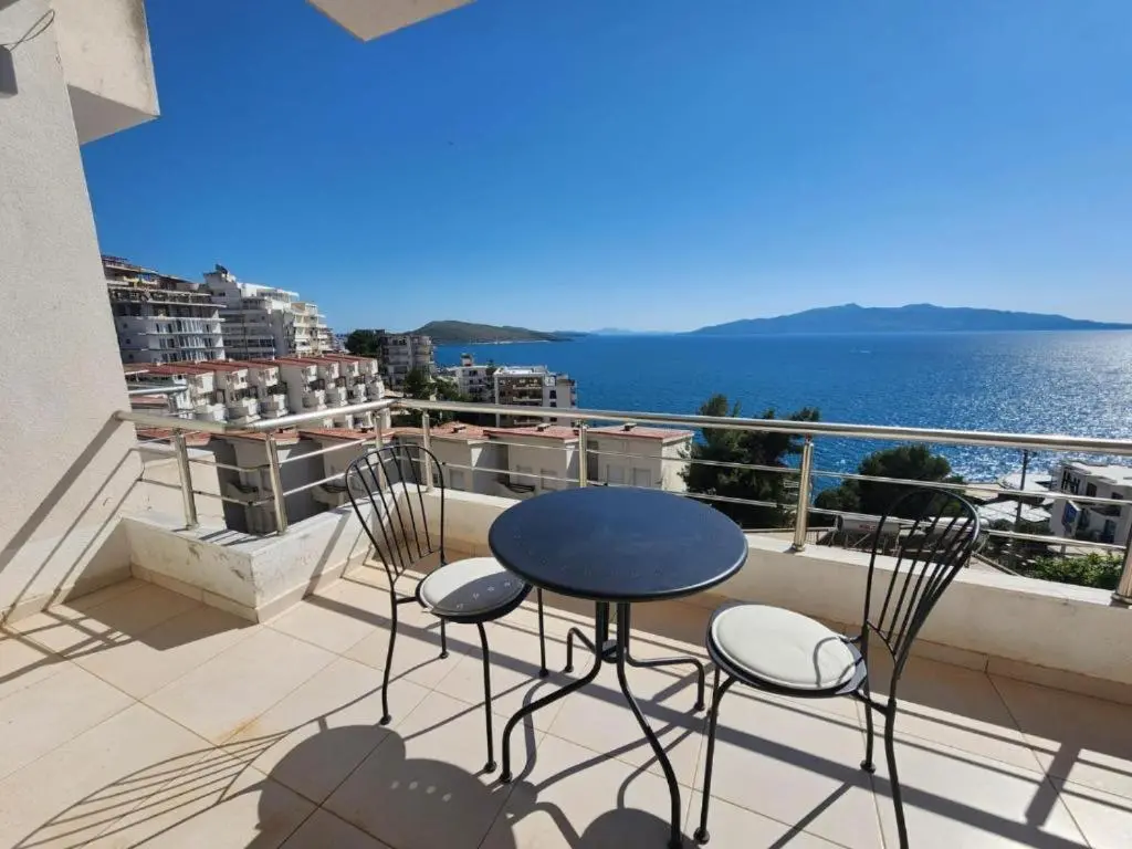 img_id_954889.webp