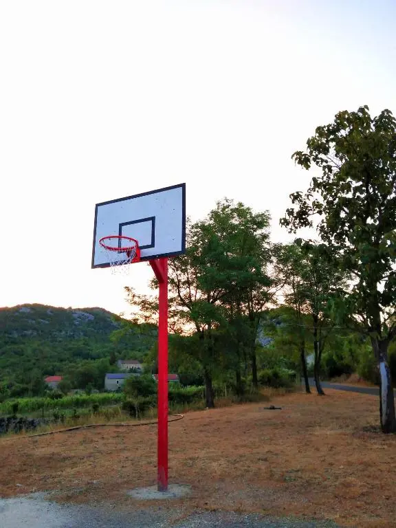 img_id_2297052.webp
