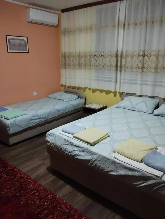 img_id_2292897.webp