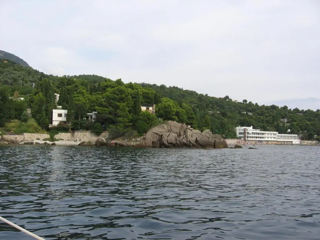 img_id_2290463.webp