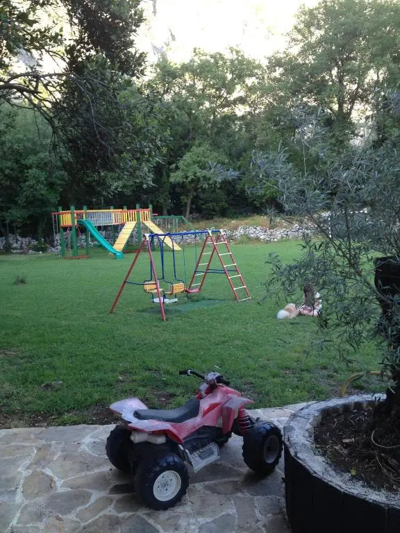 img_id_2289956.webp