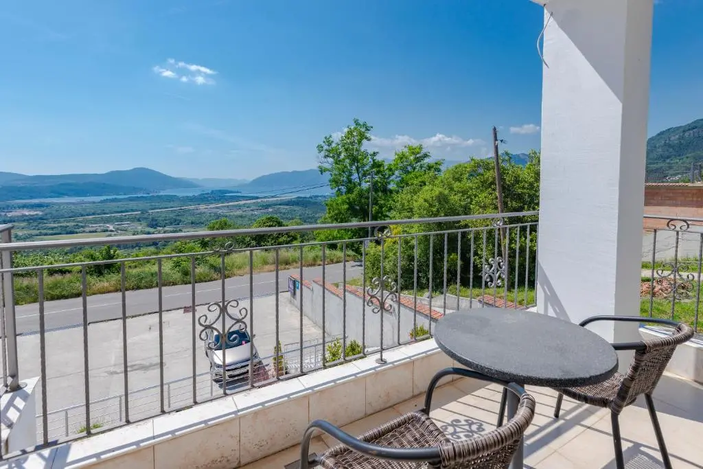 img_id_2282814.webp