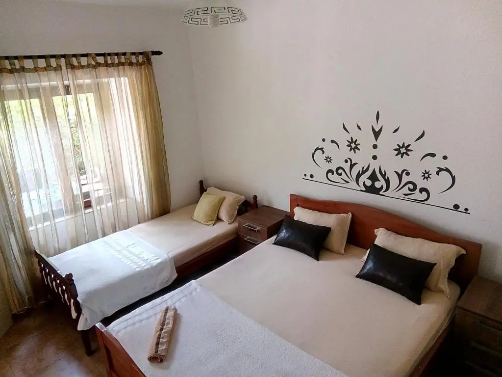 img_id_2281827.webp