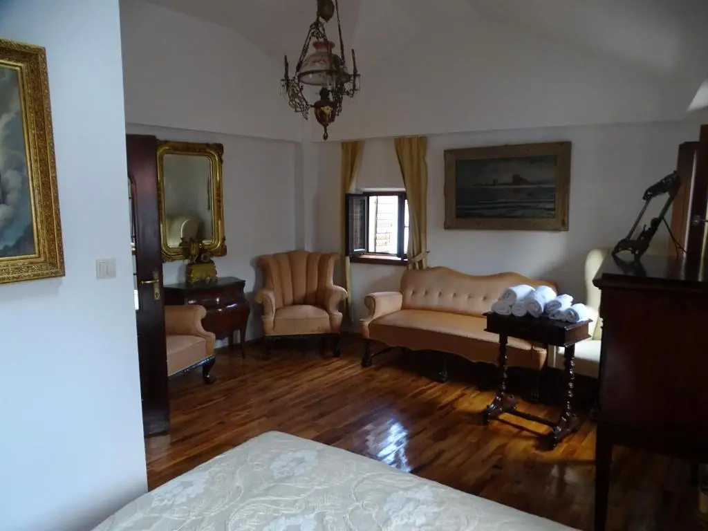 img_id_2281609.webp